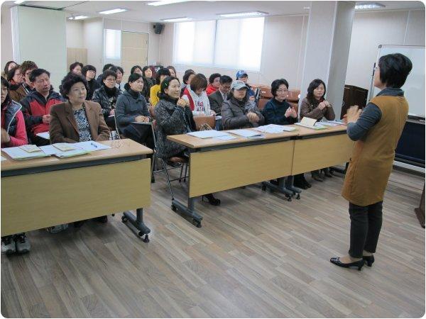 연수구 BEST자원봉사자 뱃지 전달, 성인기초교육실시의 2번째 이미지