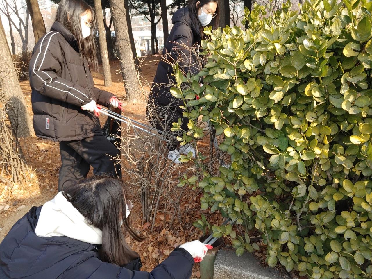 (연수구자원봉사센터)2021 동계 청소년 겨울방학 학교- 연수3동 환경정화의 1번째 이미지