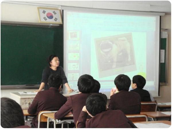 연수구자원봉사센터 옥련중학교 학교순회 방문 기초교육 실시의 1번째 이미지